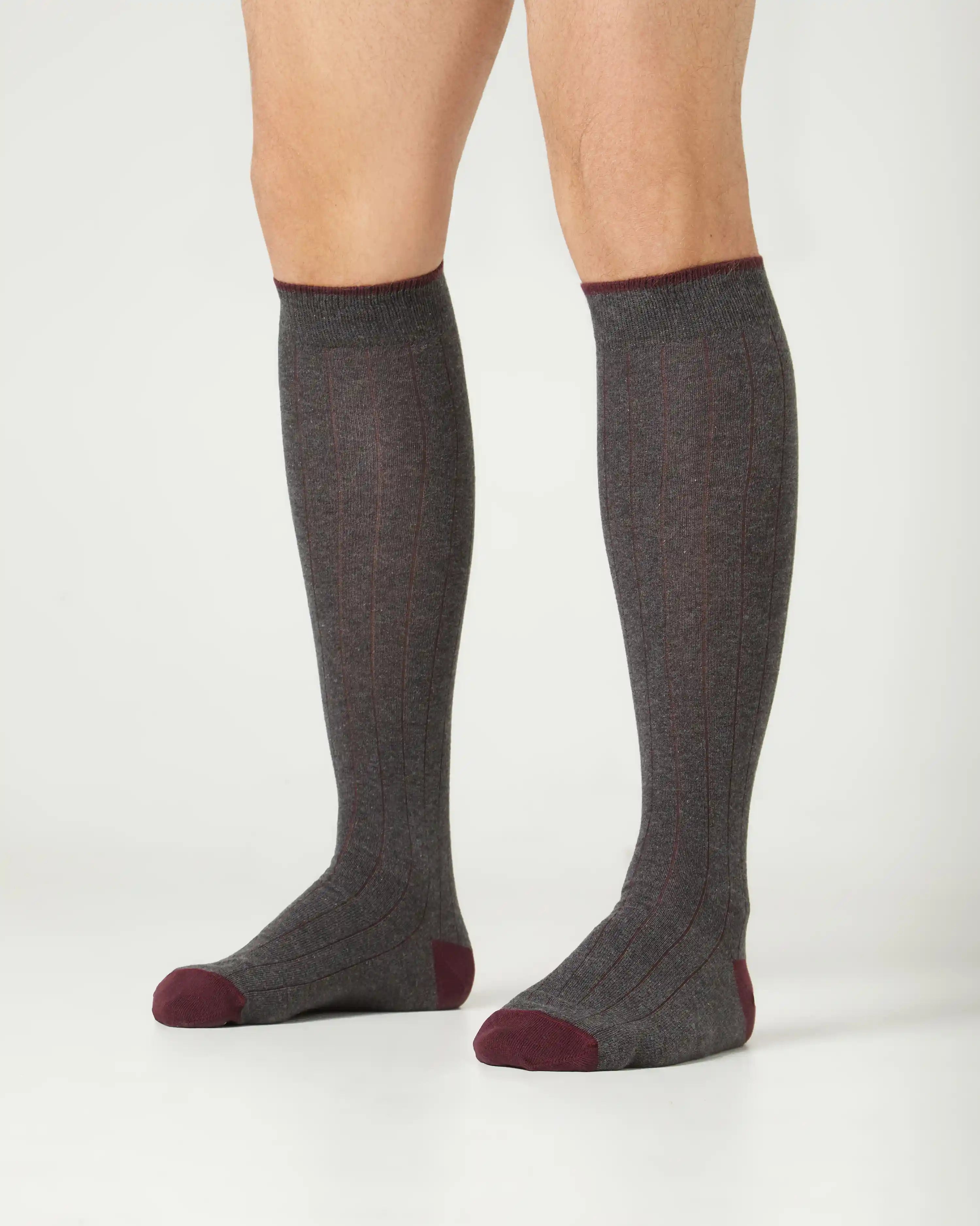 Calcetines caña alta de hombre Kiff Kiff gris falso canalé