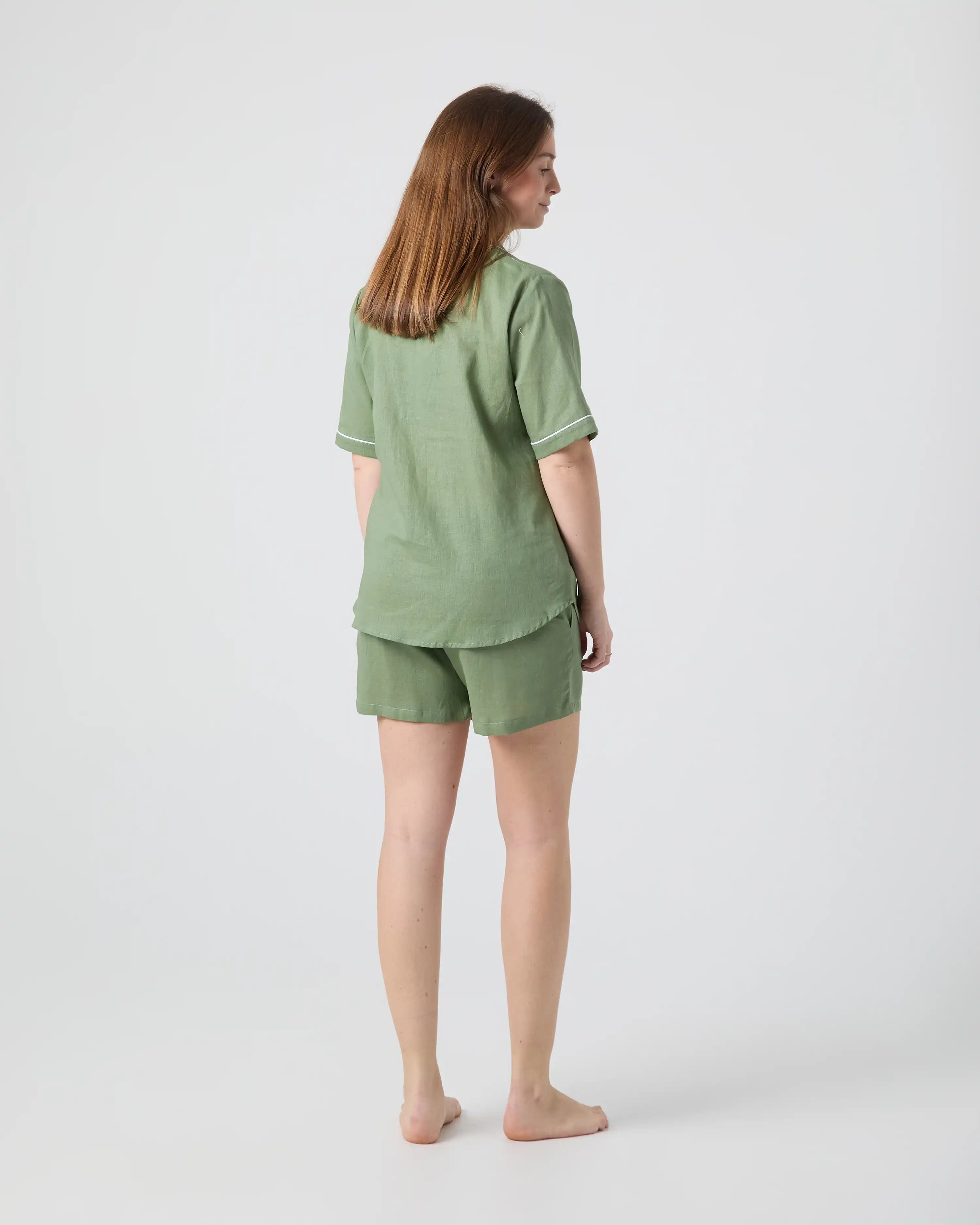 Pijama de mujer corto lino algodón verde