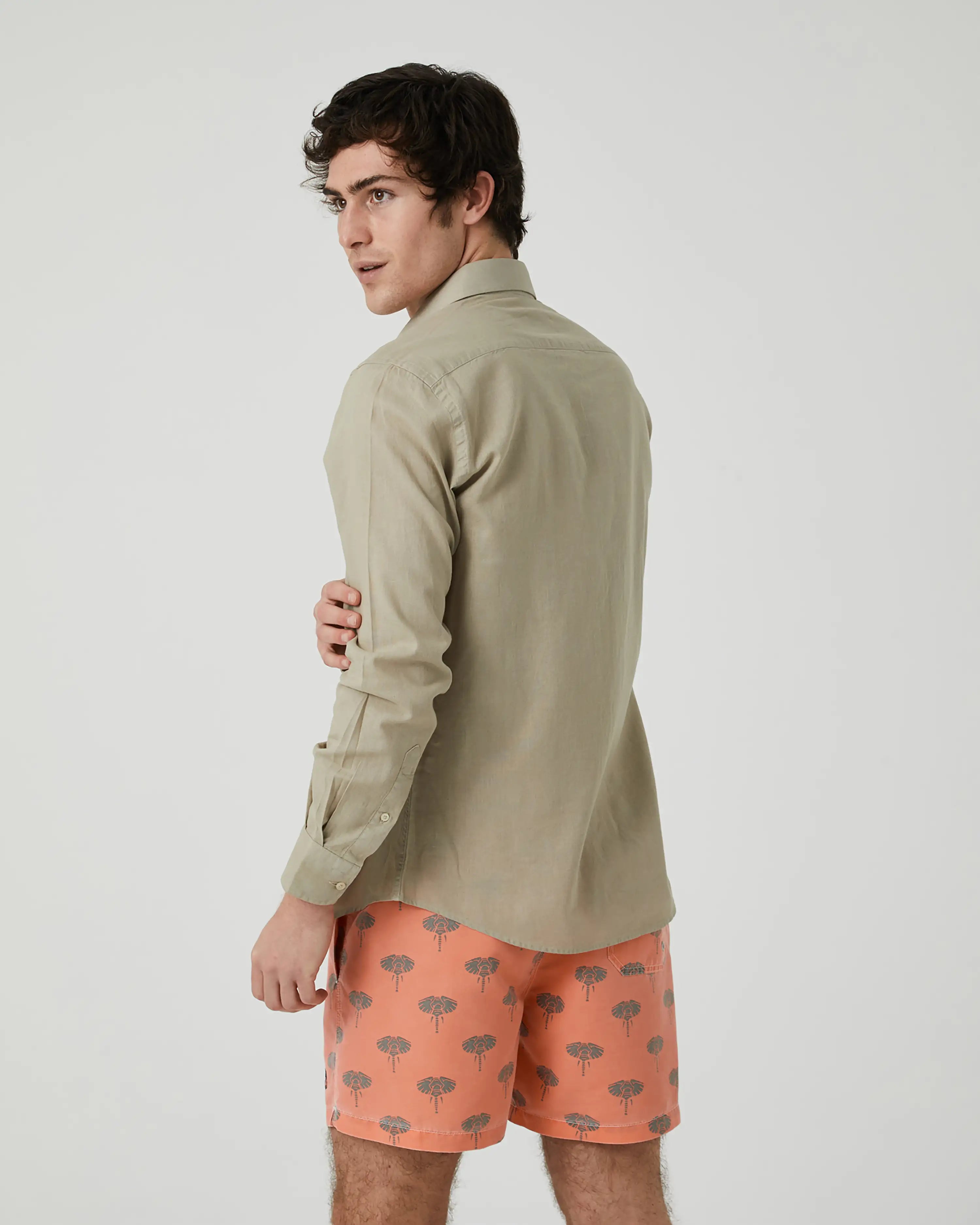Camisa de Hombre Tipo Sahariana en Mezcla de Lino y Algodón