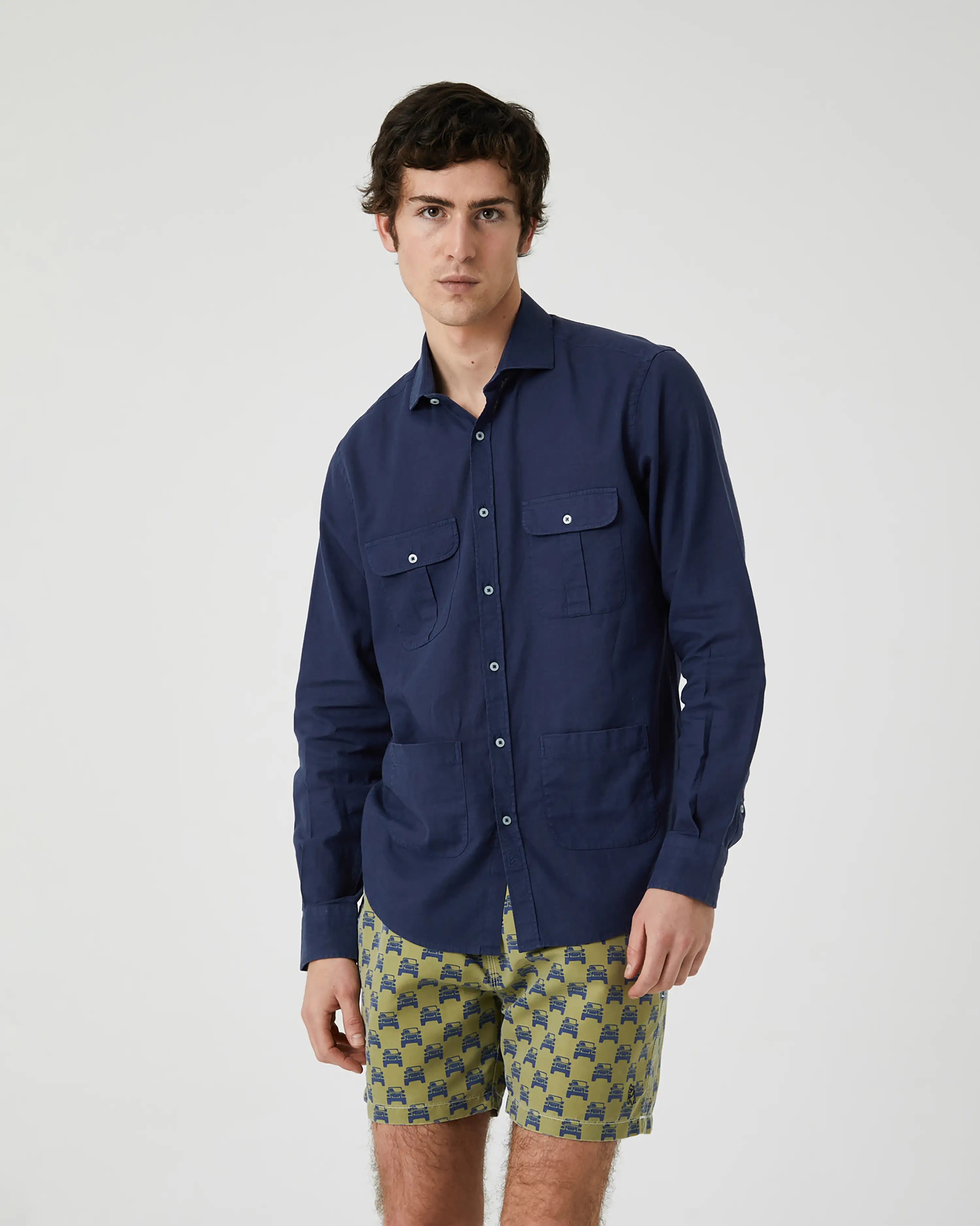 Camisa de Hombre Tipo Sahariana en Mezcla de Lino y Algodón