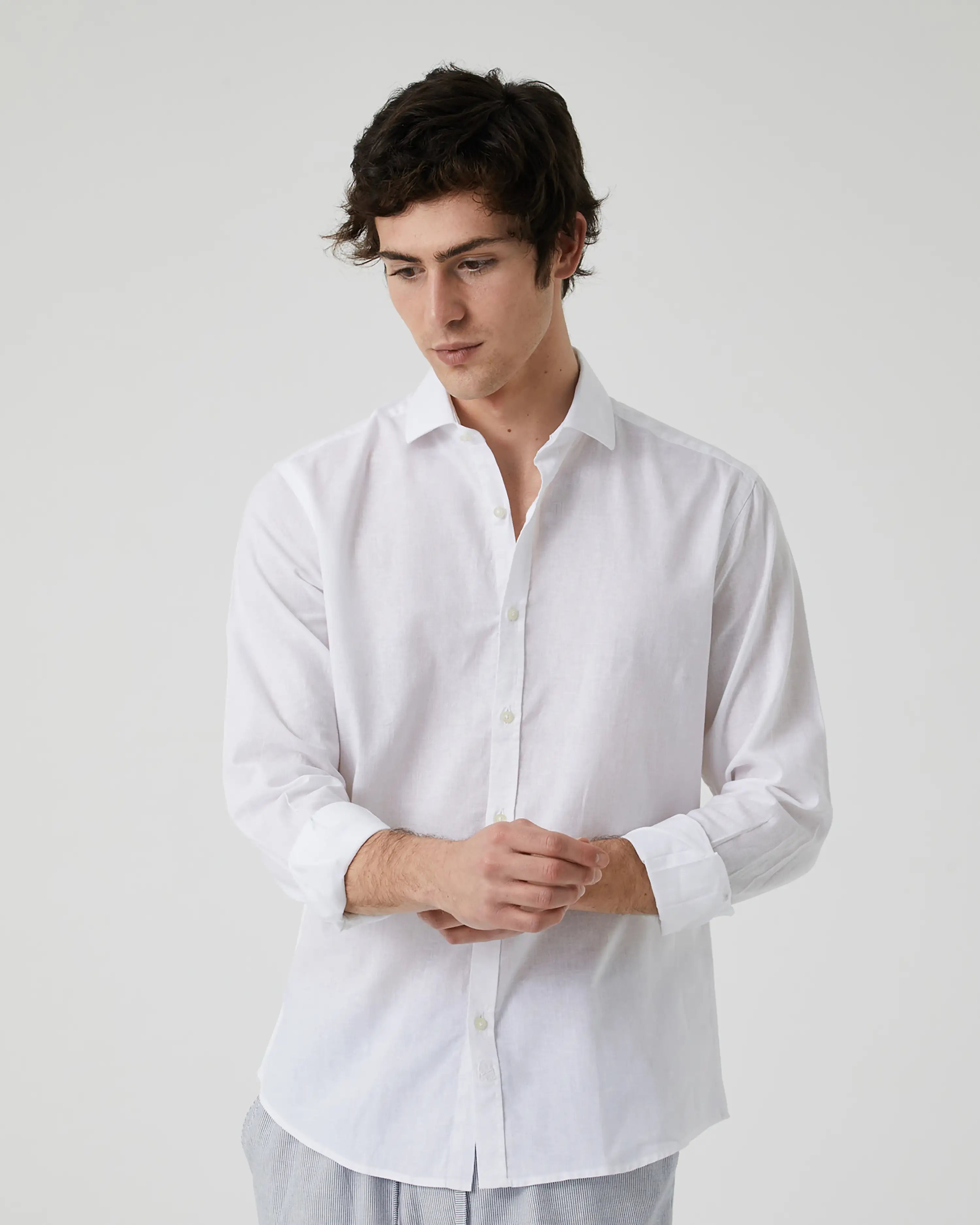 Camisa Casual de Hombre en Lino y Algodón