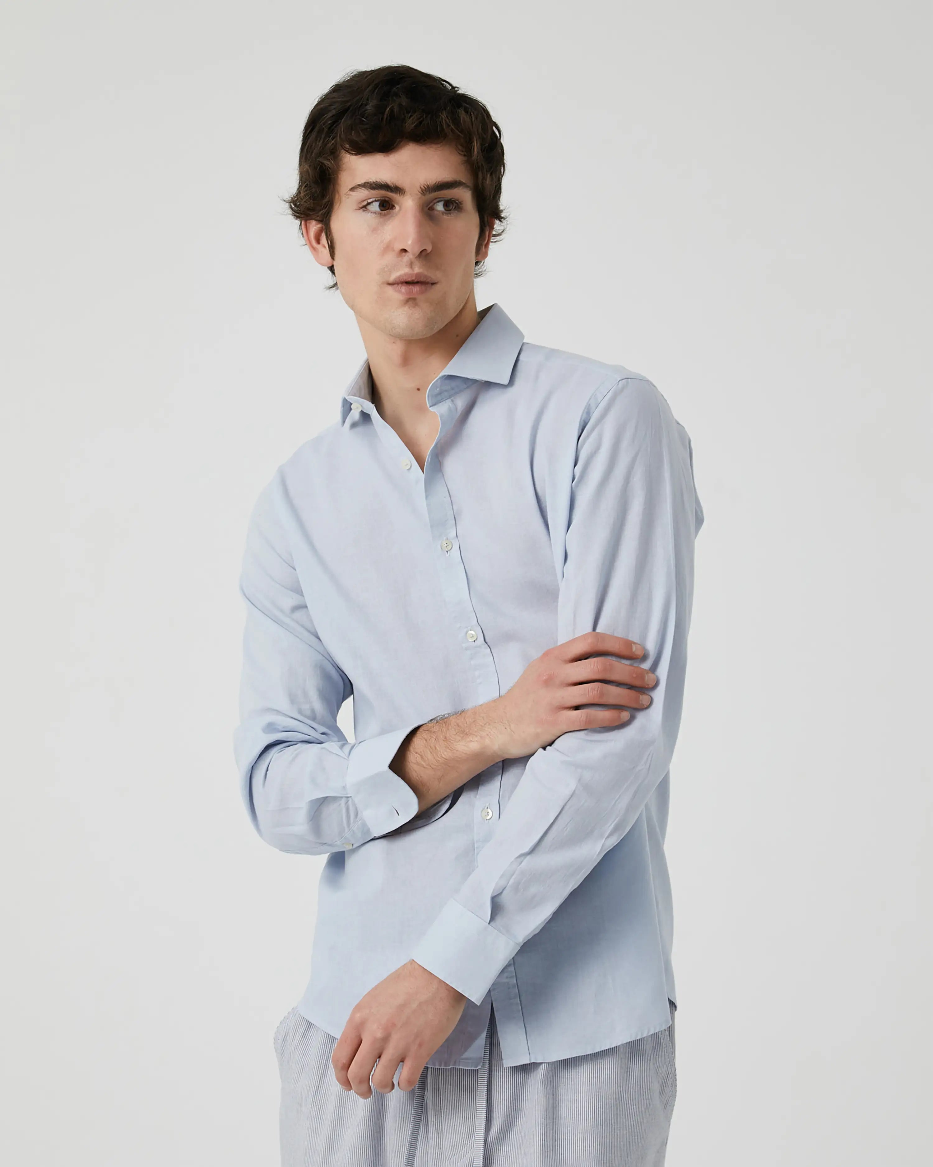 Camisa Casual de Hombre en Lino y Algodón