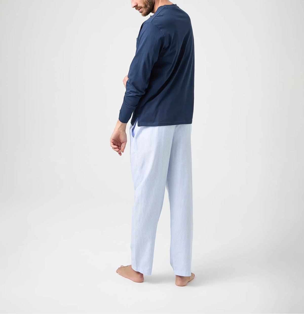 Pantalón de pijama largo azul con rayas