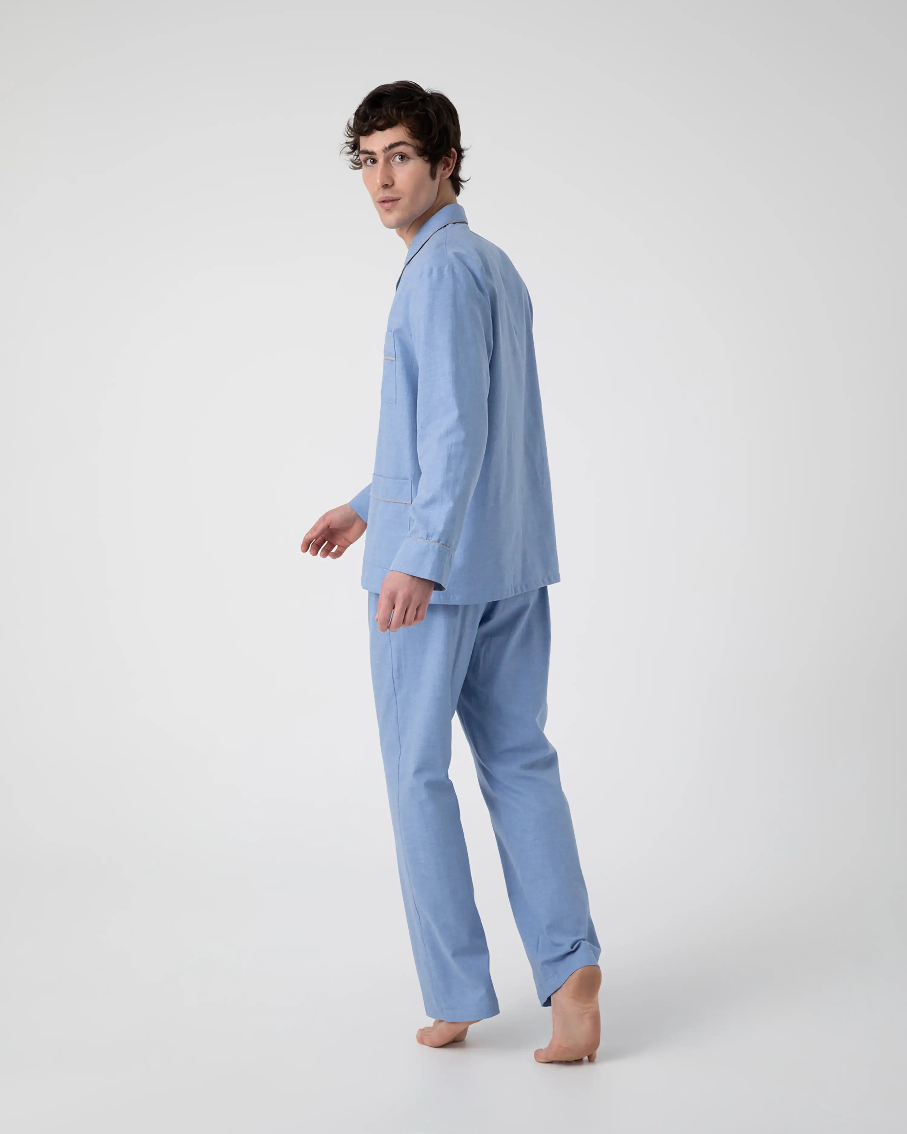 Pijama largo de hombre en viyela azul